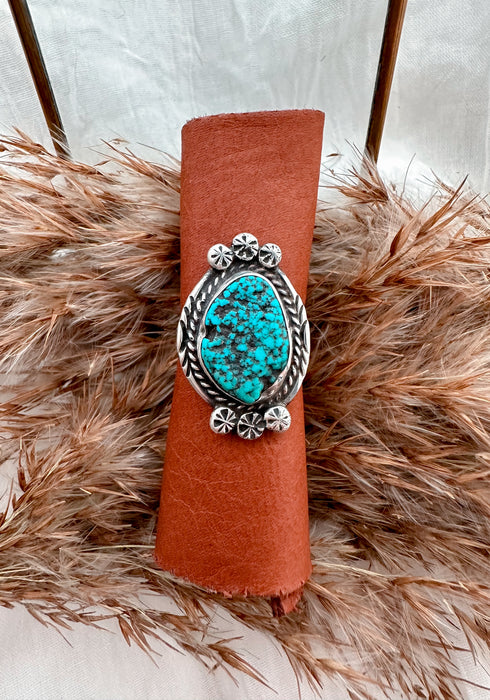 Vintage: Size 8 The Nugget Turquoise Statement Ring