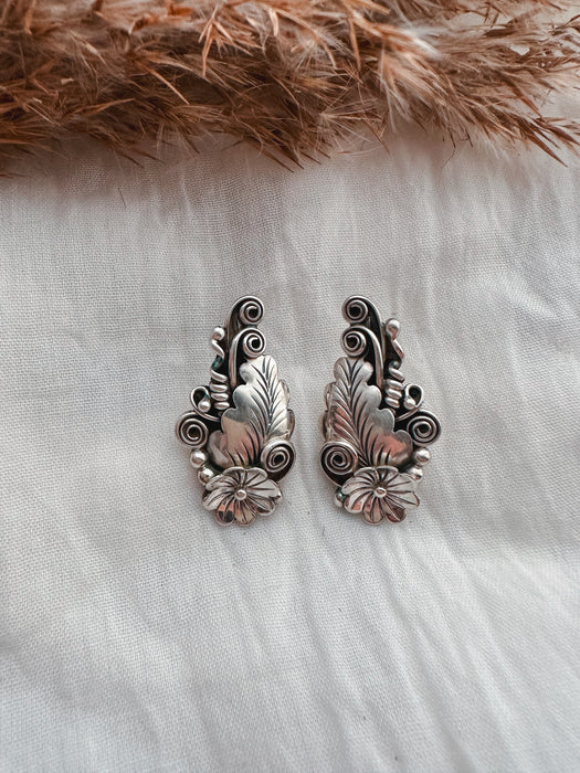 Vintage: The Floral Hopi Earrings