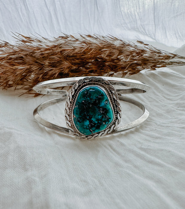 Vintage: The Nugget Turquoise Statement Cuff